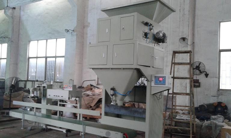 Dual Hopper Gravel / Stone / Pebble Auto Bagging Machines With Electric Control Cabinet