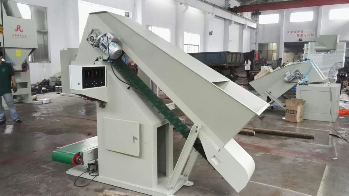 Food Industry Onion Bagger Potato Packing Machine With Customized Bag Size