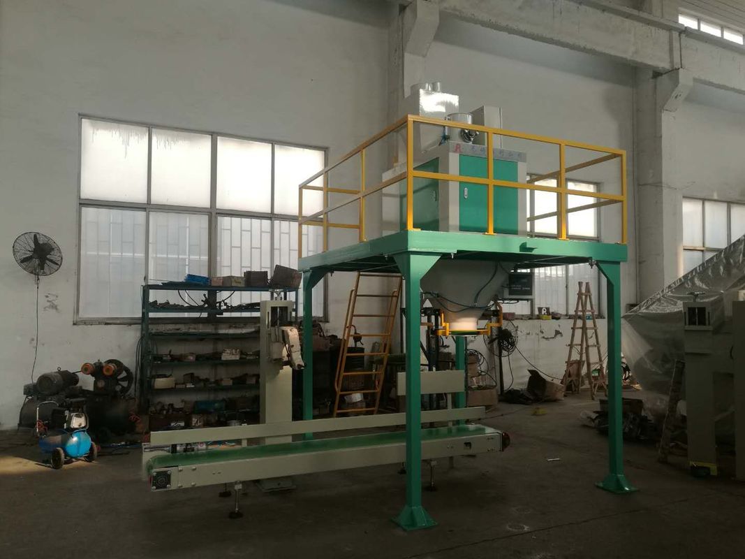 Bean Powder Bran Husk Bagging Machine Husk Packing Machine 250~320 Bags / Hour