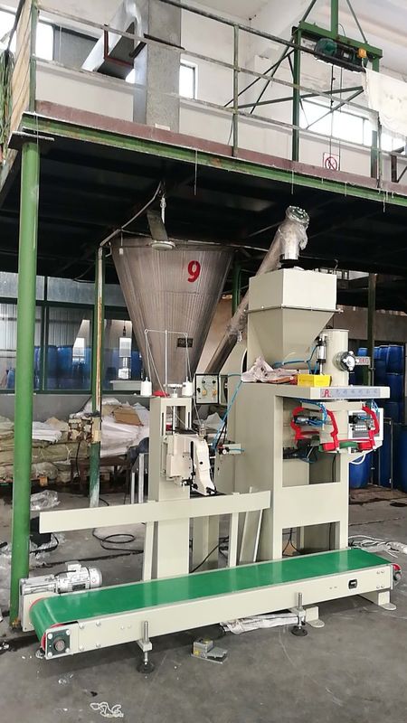 Fertilizer / Chemical Powder Automatic Weighing And Bagging Machine