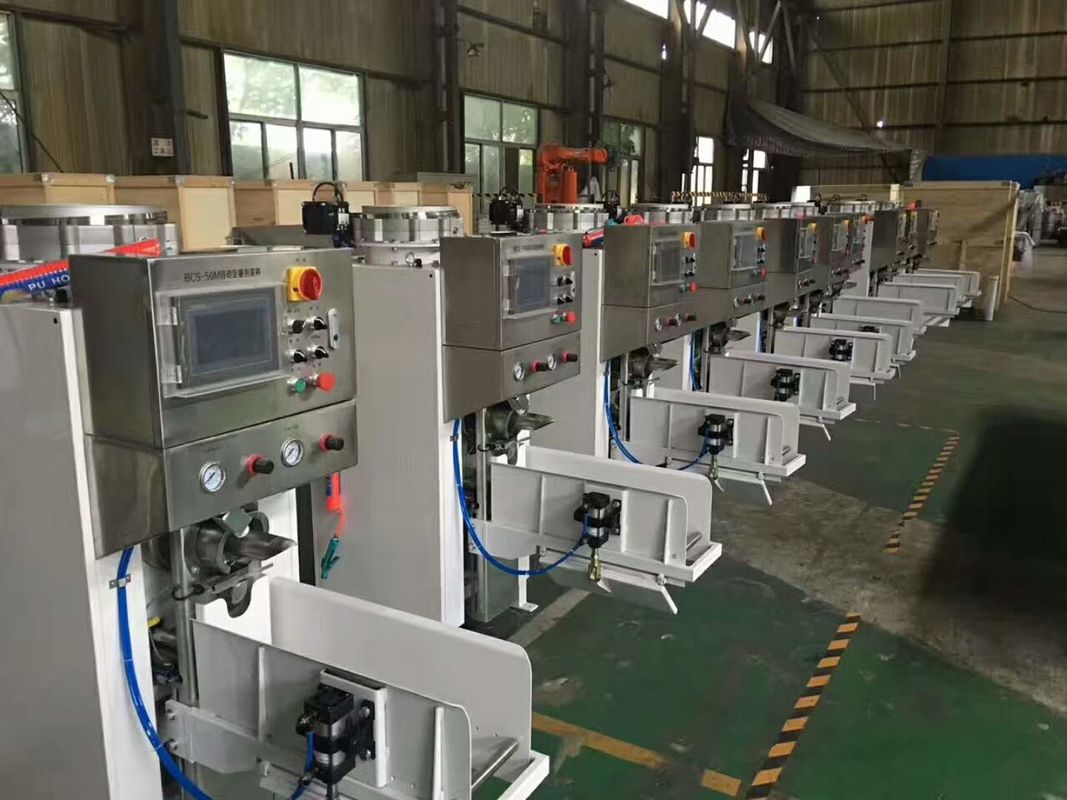 Low Noise Auto Bagging Machines , Valve Bag Packer Usage In Chemical Field